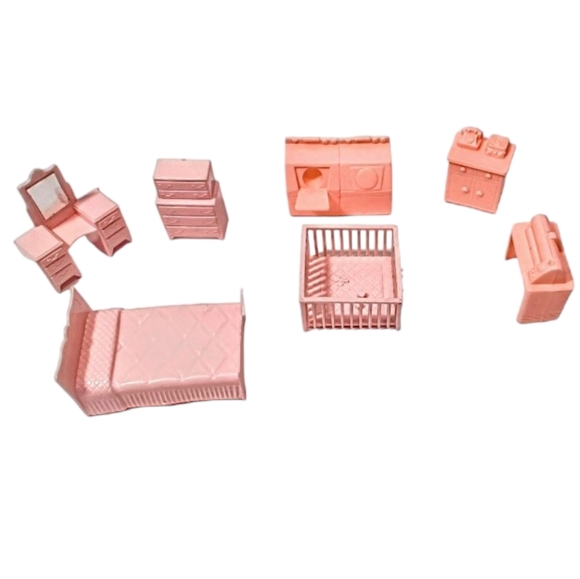 Vintage Toys Vintage Renewal Dollhouse Furniture 95s Barbie Pink